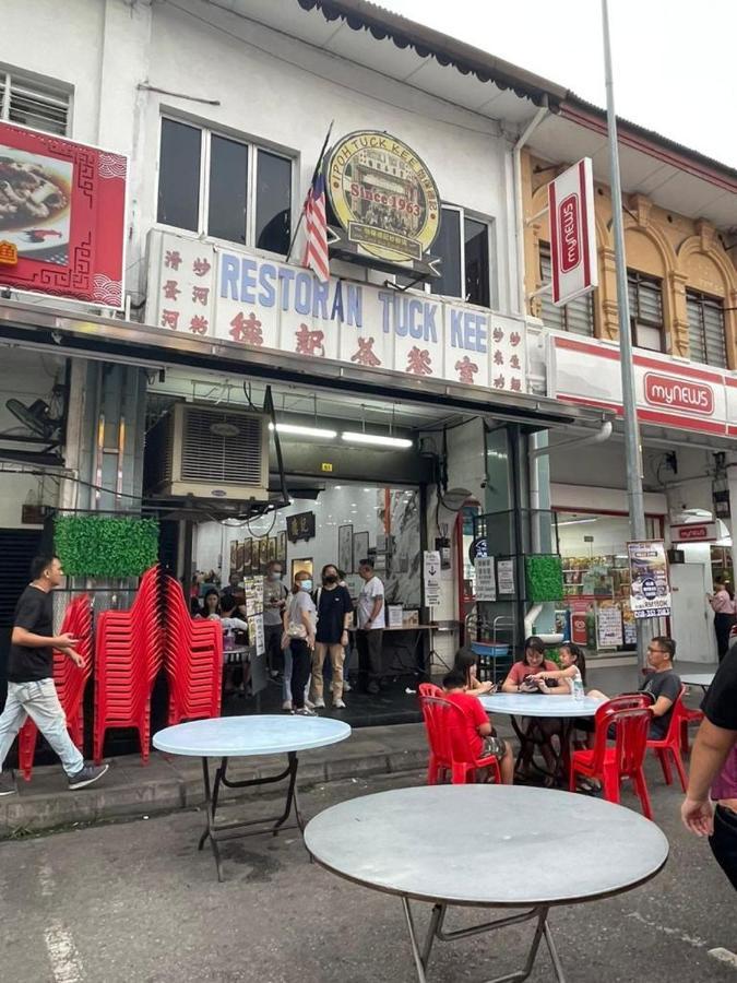 The Octagon By Yan's - 2 Mins Walk To Famous Eateries * Ipoh