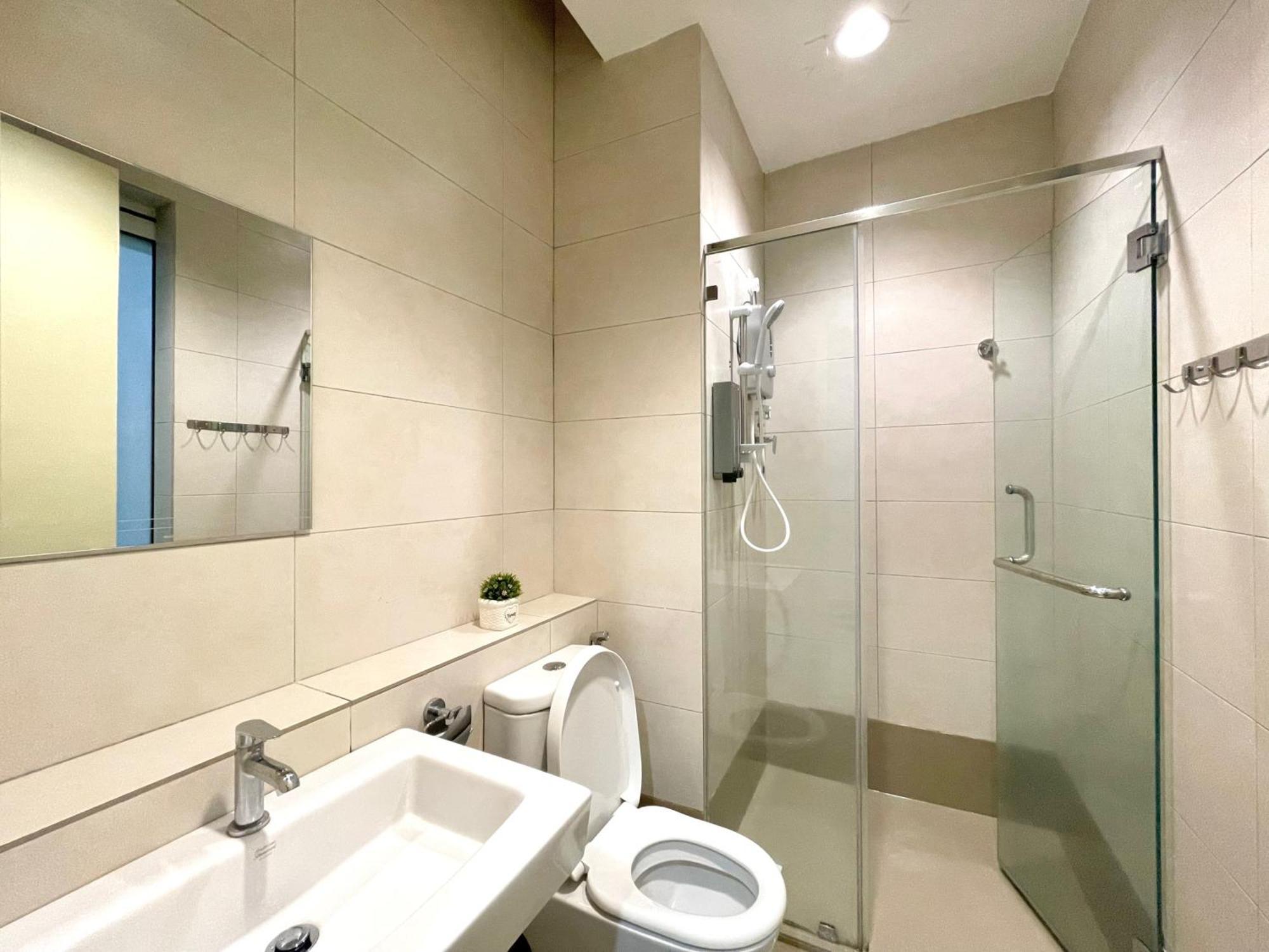 The Octagon By Yan's - 2 Mins Walk To Famous Eateries Apartment Ipoh